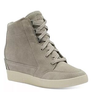 Sorel Out N About II Lace-Up Wedge Sneakers Booties. Size 8.5